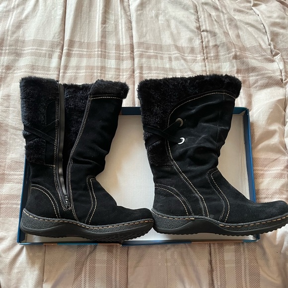 Womans boots - Picture 1 of 1